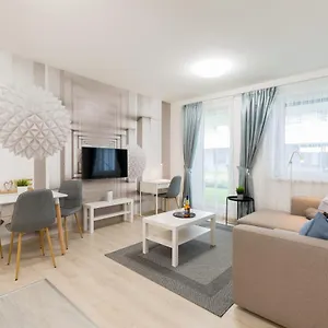 Downtown Residences Leo - Ac, Elevator, Terrace شقة