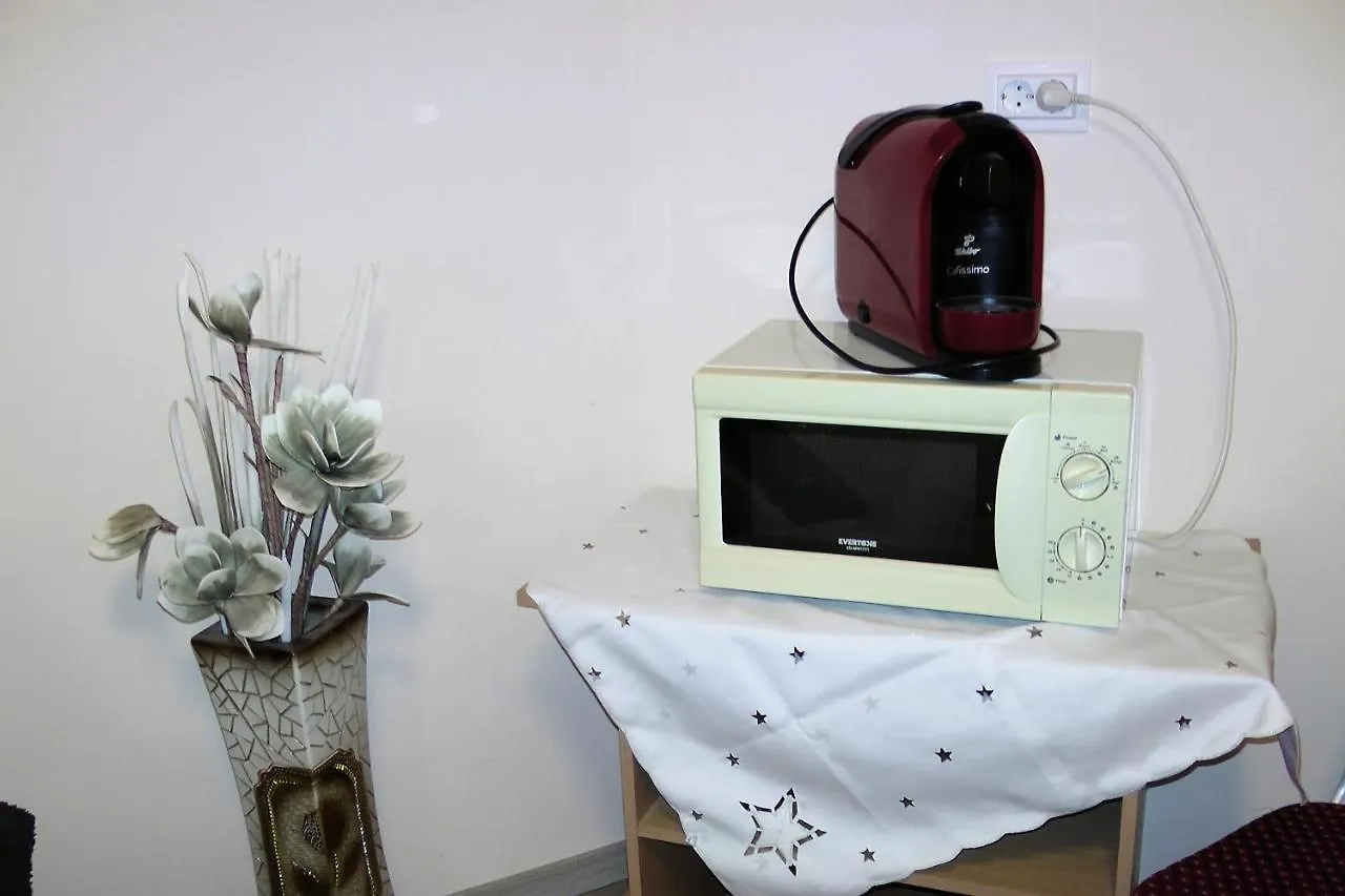 Green Lake Airport Apartments 베체스